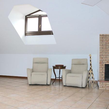 Lovely Apartment Near Canal - Via Foscolo Corsico Bagian luar foto